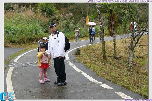 點擊照片可停止連續播放